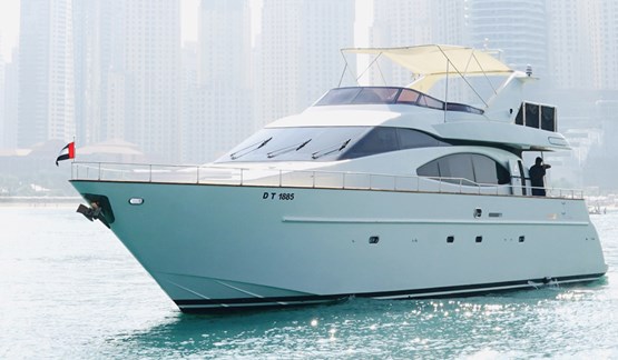 Azmiut yacht 80ft |AED1040/Hour
